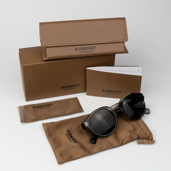 NEW Burberry BE4404 409871 Striped Green Oval Unisex Sunglasses BE4404 - Picture 11 of 11